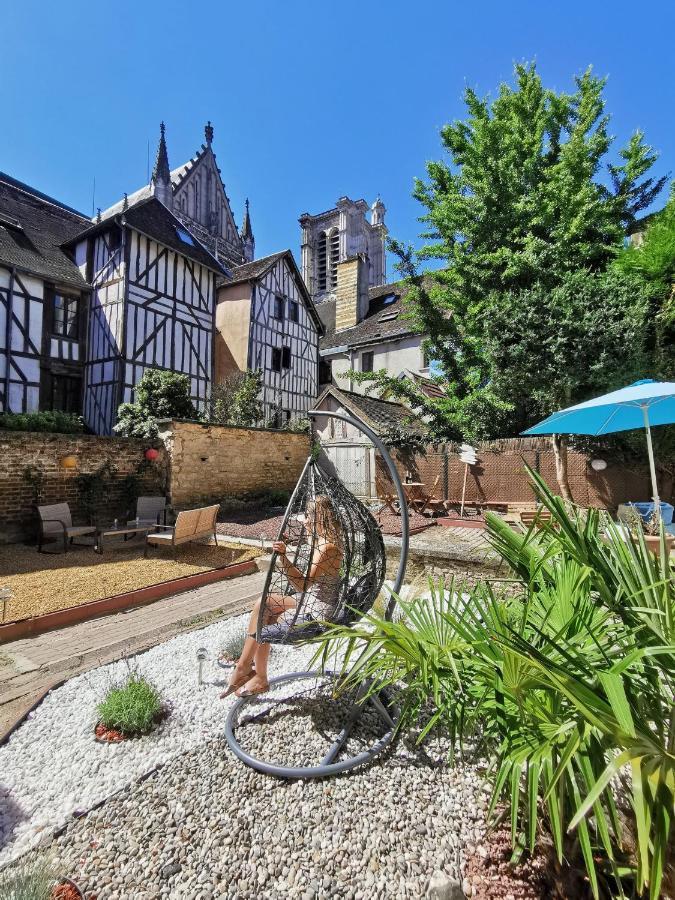 Le Chat De La Cathedrale - Calme - Jardin - Wifi Troyes Bagian luar foto